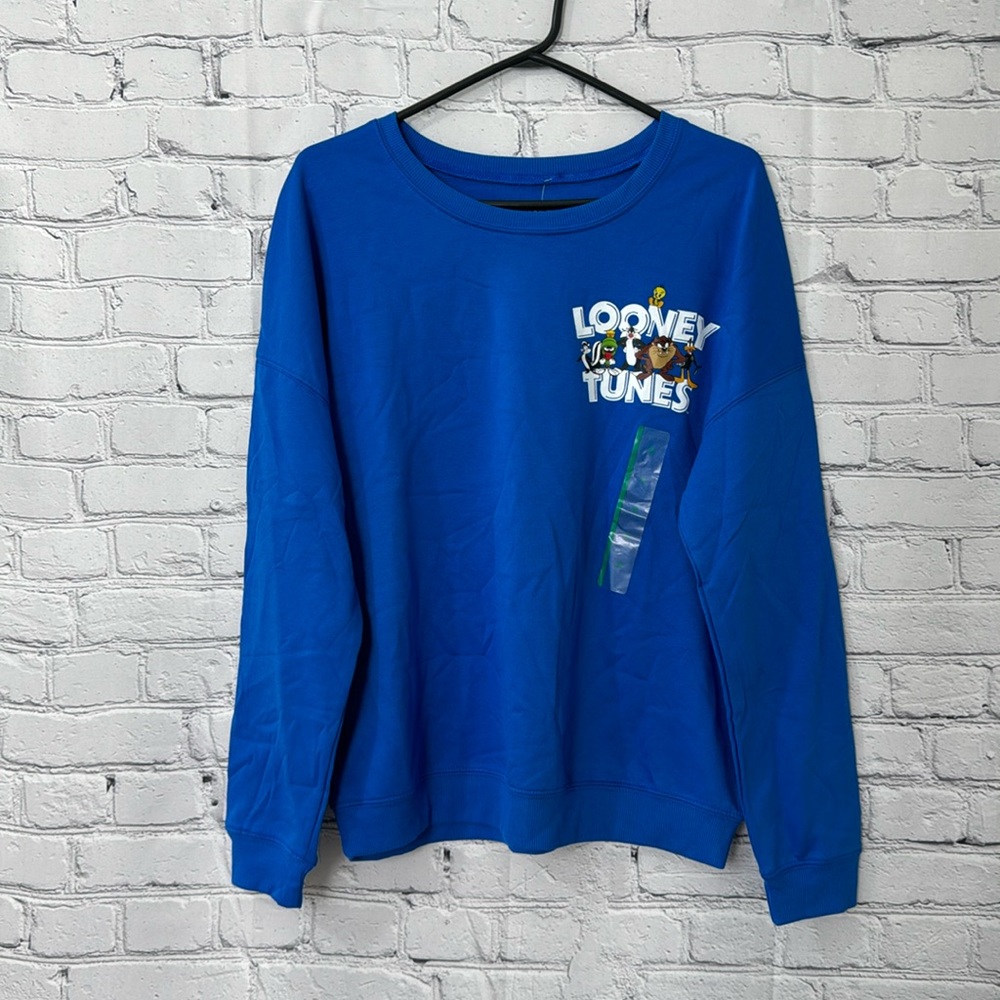 NWT Looney Tunes Sweatshirt